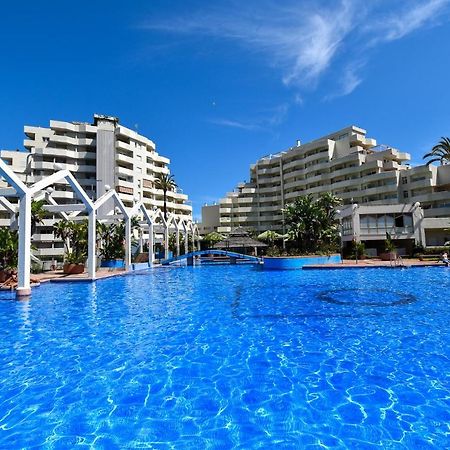 Benal Beach, Luxury Sea & Mountain View Beachside 1 Bedroom Apartment ベナルマデナ エクステリア 写真