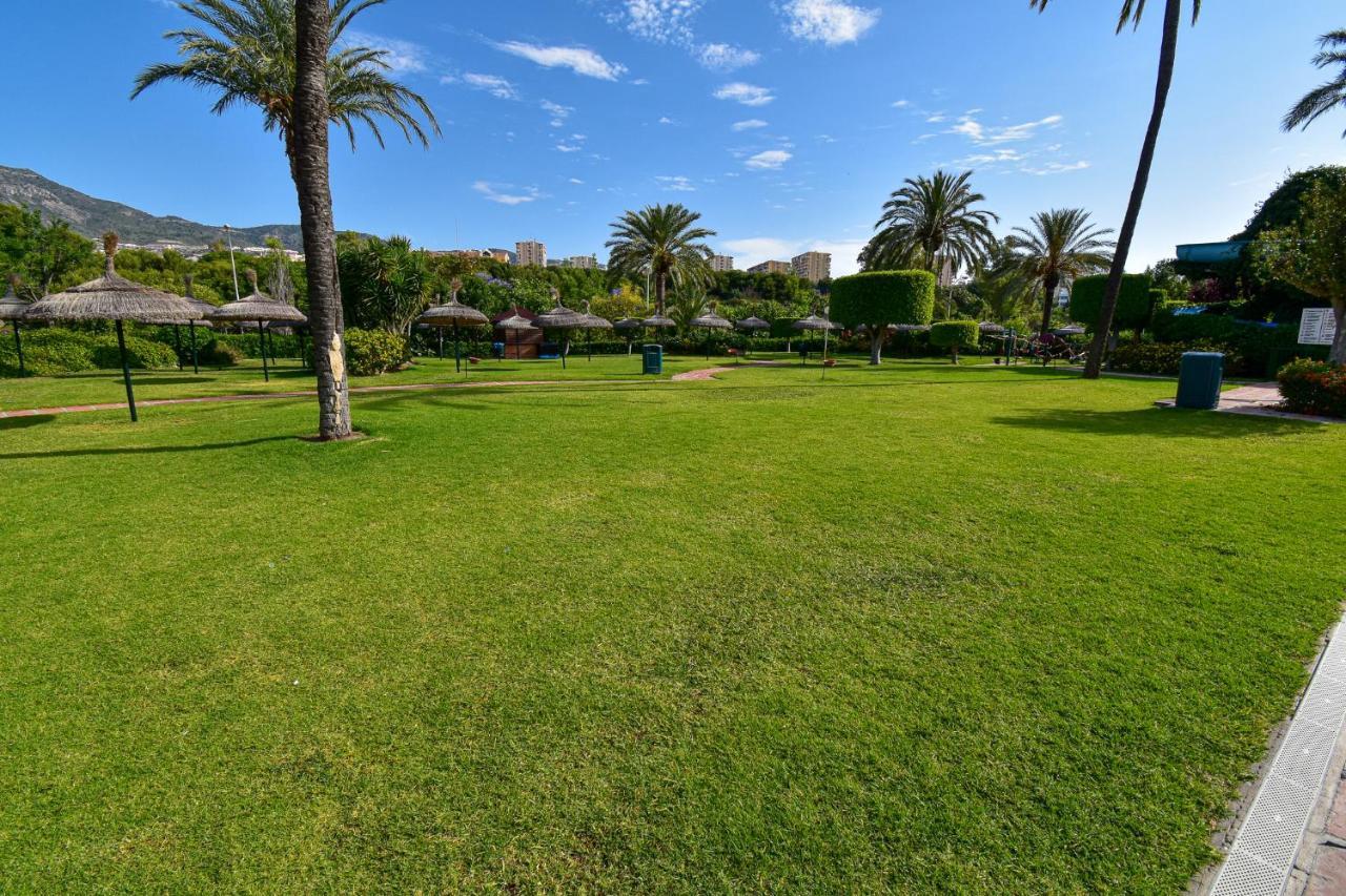 Benal Beach, Luxury Sea & Mountain View Beachside 1 Bedroom Apartment ベナルマデナ エクステリア 写真