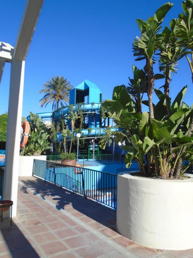 Benal Beach, Luxury Sea & Mountain View Beachside 1 Bedroom Apartment ベナルマデナ エクステリア 写真