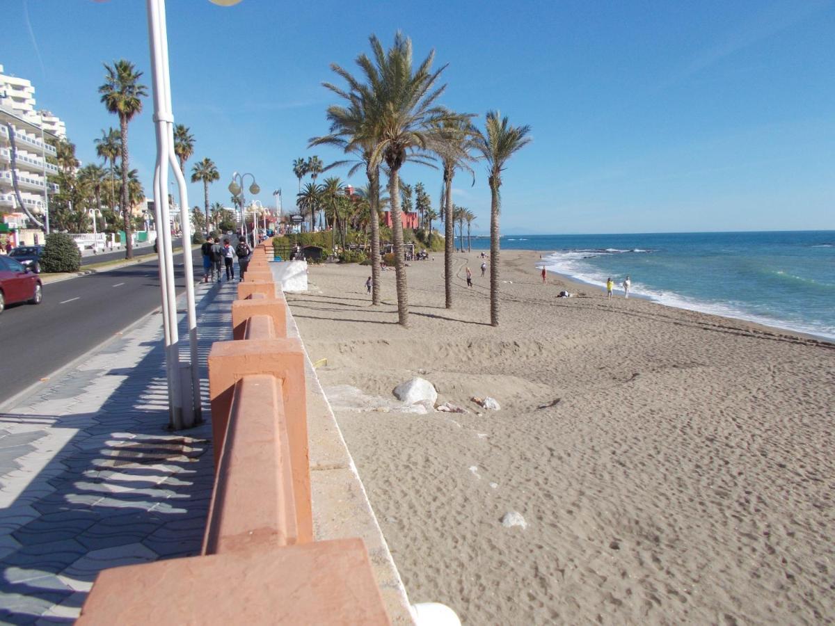 Benal Beach, Luxury Sea & Mountain View Beachside 1 Bedroom Apartment ベナルマデナ エクステリア 写真